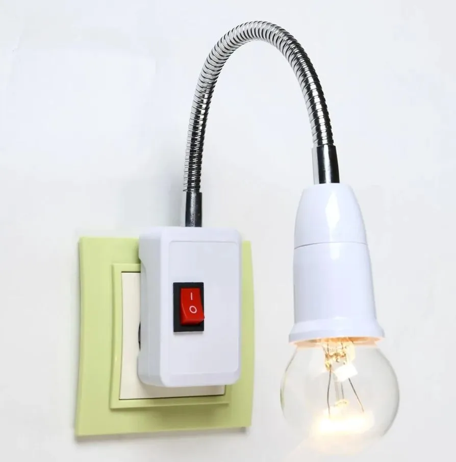 Светильник настенный в розетку бра E27 без абажура